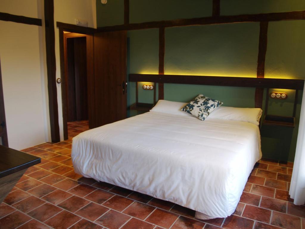 Font D'En Torres Solo Adultos Guest House Морела Екстериор снимка